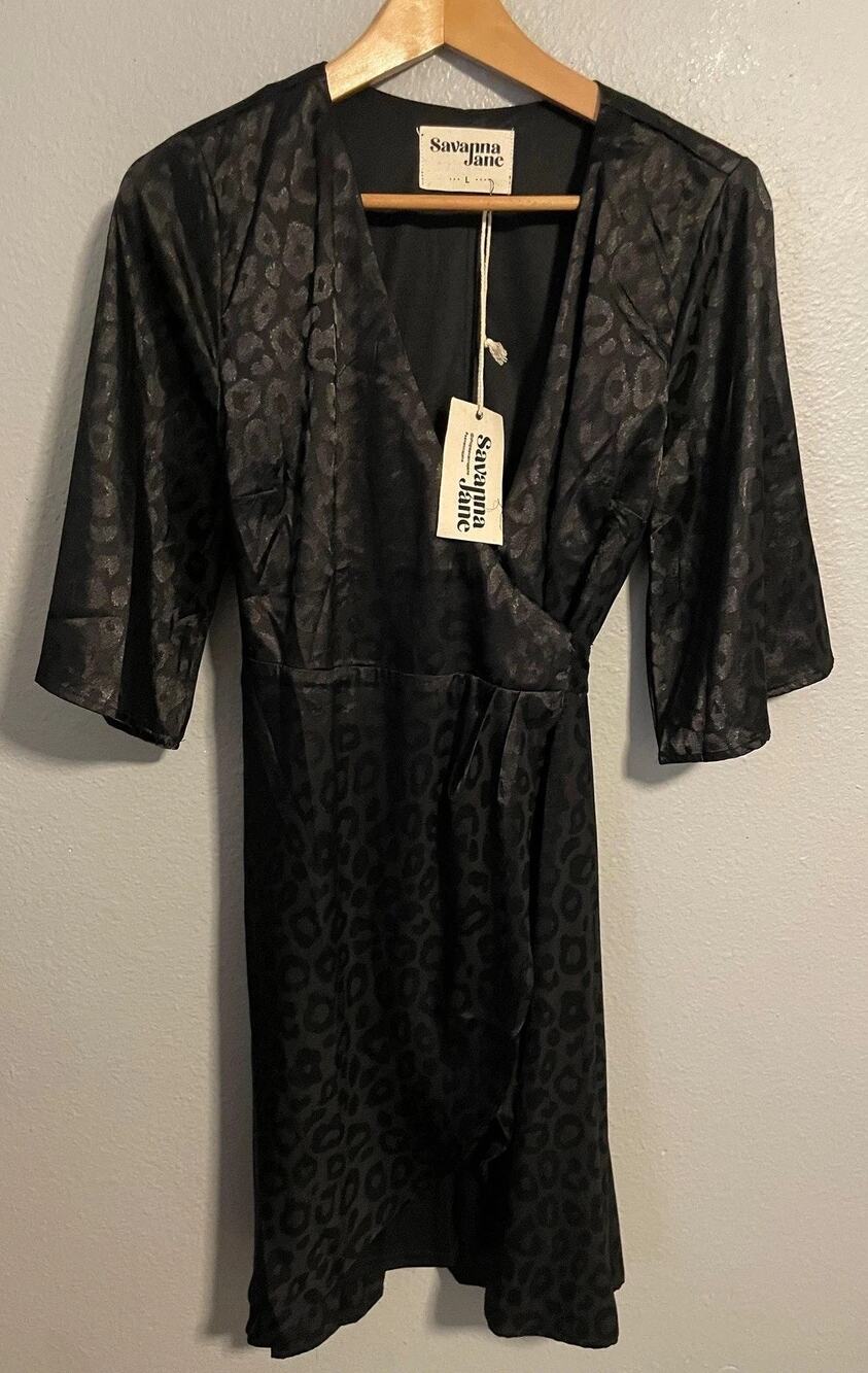 Savanna Jane Womens Wrap Dress Large Black Satin Leopard Print Mob Wife NWT